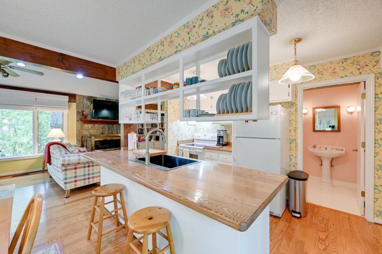 Smallwood Cute Highlands Home With Screened Porch! Екстер'єр фото